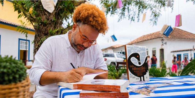 Lançamento do livro Cartas Antirracistas na Flip 2026